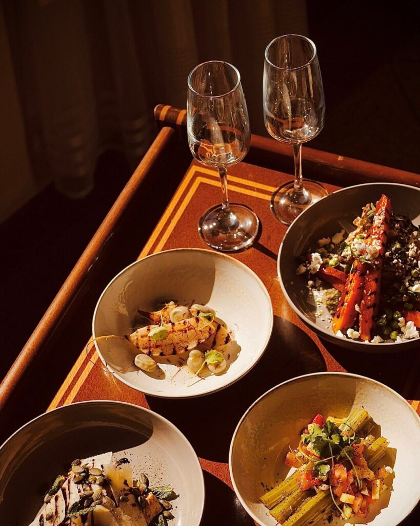 Elevate your event with Nomad Eats. We specialize in creating unforgettable dining experiences in the heart of Marrakech. From intimate gatherings to grand celebrations, our expert team curates bespoke menus that blend traditional Moroccan flavors with modern culinary techniques #MarrakechWedding #DestinationWedding #WeddingPlanner #Morocco #LuxuryEvents #EventPlanning #WeddingIdeas